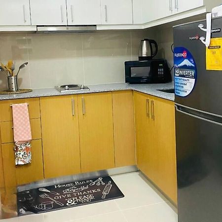Cosy Executive 1 Bedroom Uptown Parksuites Ultra Fast Internet มะนิลา ภายนอก รูปภาพ